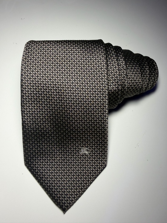 Burberry Other - Burberry Black Label Men's Silk Tie (EUC)